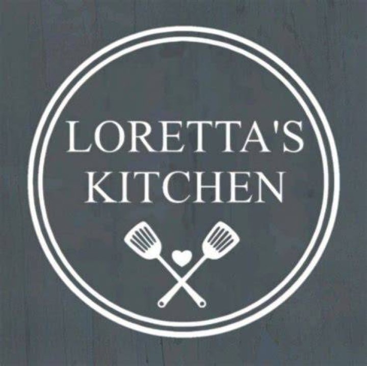 The kitchen at The Loretta Lynn Ranch in Tennessee | Source: YouTube/Tennessee Crossroads